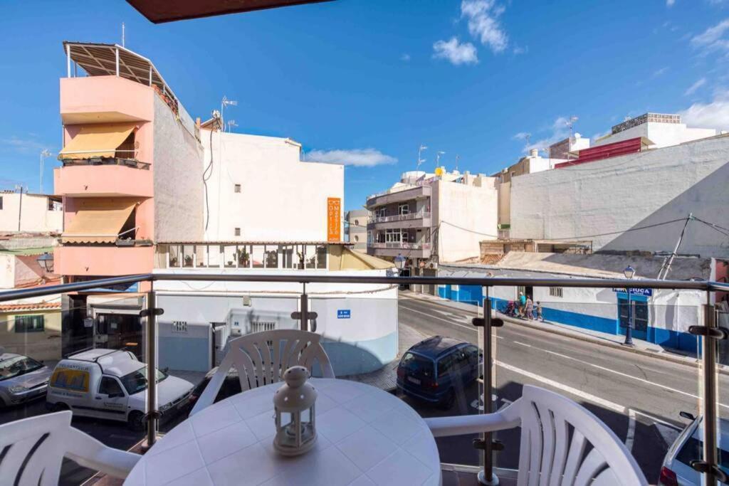 Arguineguin, En El Casco Marinero Con Sol Todo El Anoアパートメント エクステリア 写真